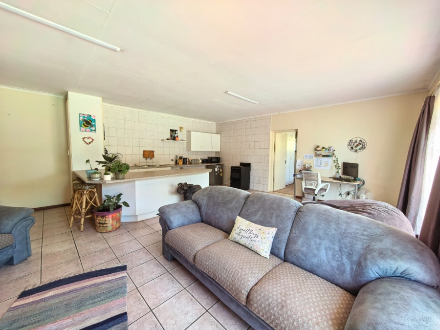 4 Bedroom Property for Sale in Vaalpark Free State